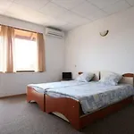Hotel Kirios