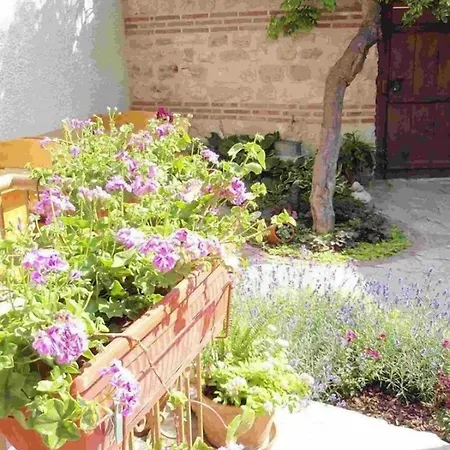 Kirios Готель 3*