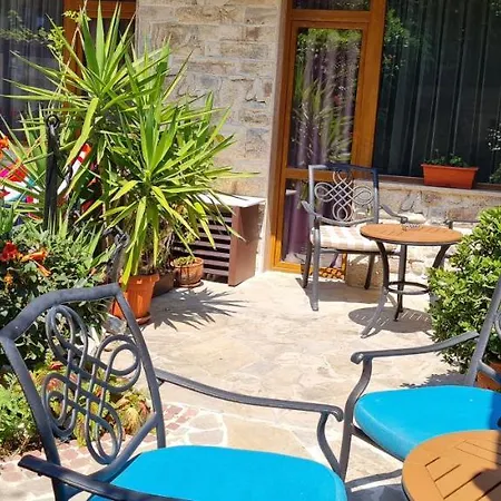 فندق Kirios نيسيبار