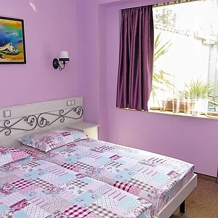Kirios Hotel