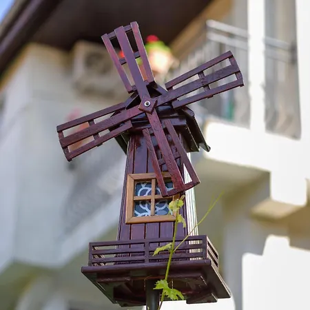 فندق Kirios نيسيبار