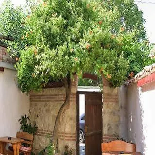 Kirios Hotel
